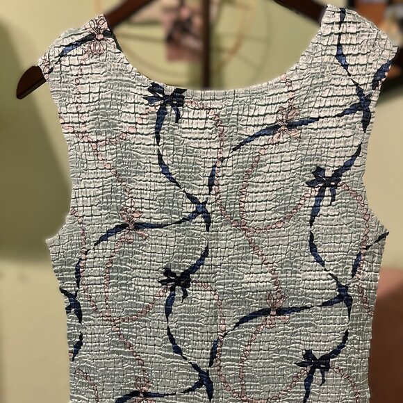Petite Sophisticate Tank, Size M - Picture 1 of 5